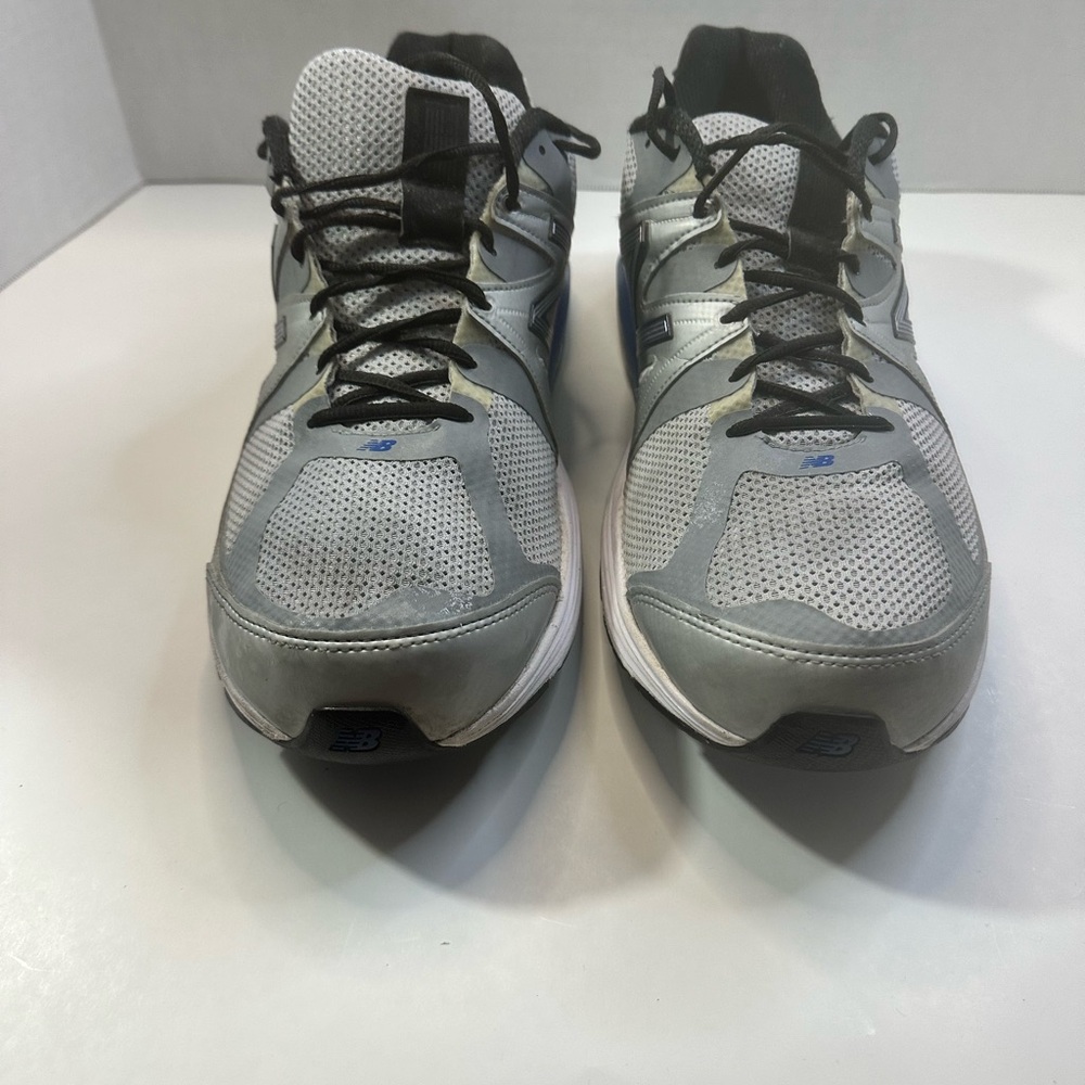 New Balance Gray and Black Athletic Shoes